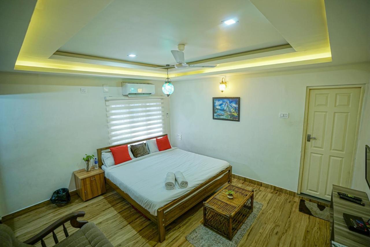 Adams Cottage Kochi Bagian luar foto