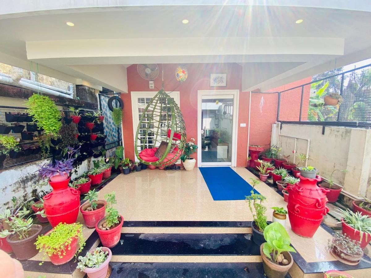Adams Cottage Kochi Bagian luar foto